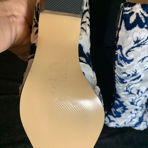 Cowboy boots - Picture 14 of 16